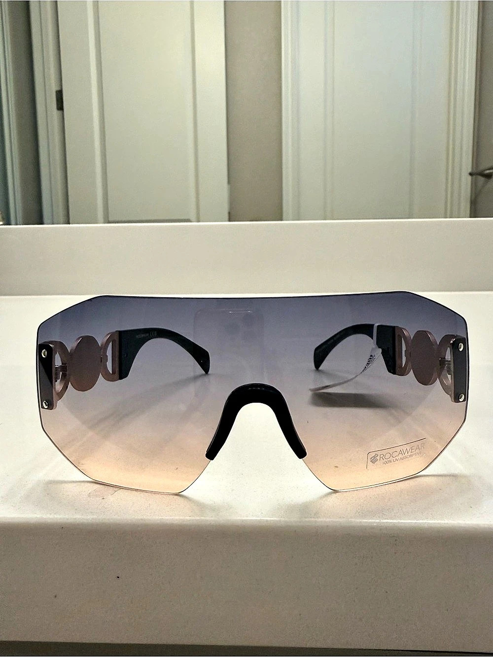 Rocawear Shield Sunglasses in Black & Brown Like New